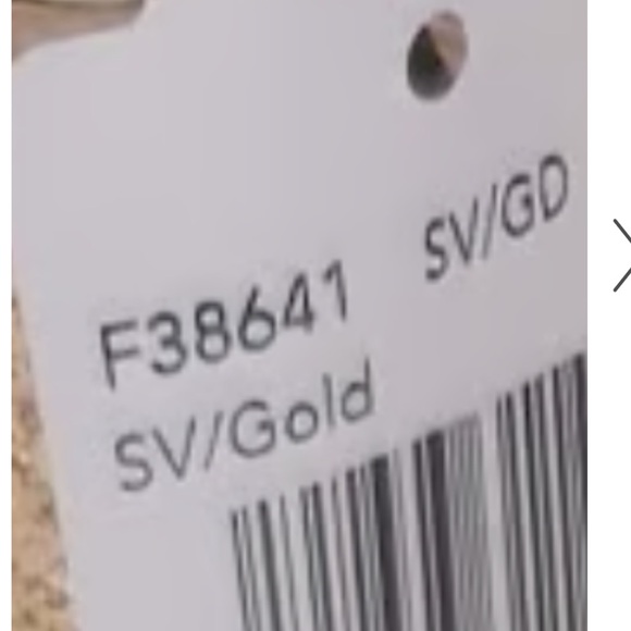 COACH ⭐️ Star Glitter WristletGold/Tan ⭐️
!! BUY NOW !! - Picture 4 of 4